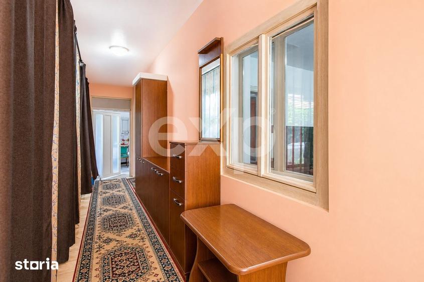 Casă cu 4 camere cu Teren 2993 Mp în Racovița