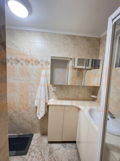 Casă individuală cu 2 camere cu Canalizare în Tomis II