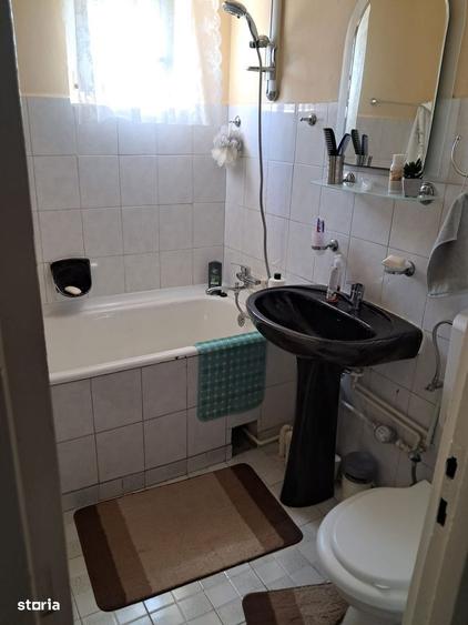 Apartament de vanzare, 3 camere, 63,59 mp Dealul Florilor - 1