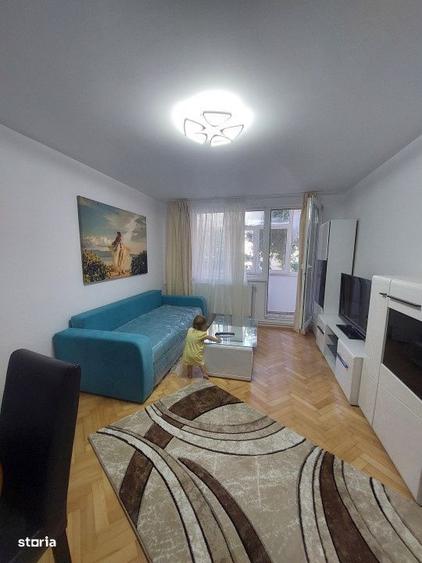 Apartament cu 2 camere decomandat, mobilat în Central
