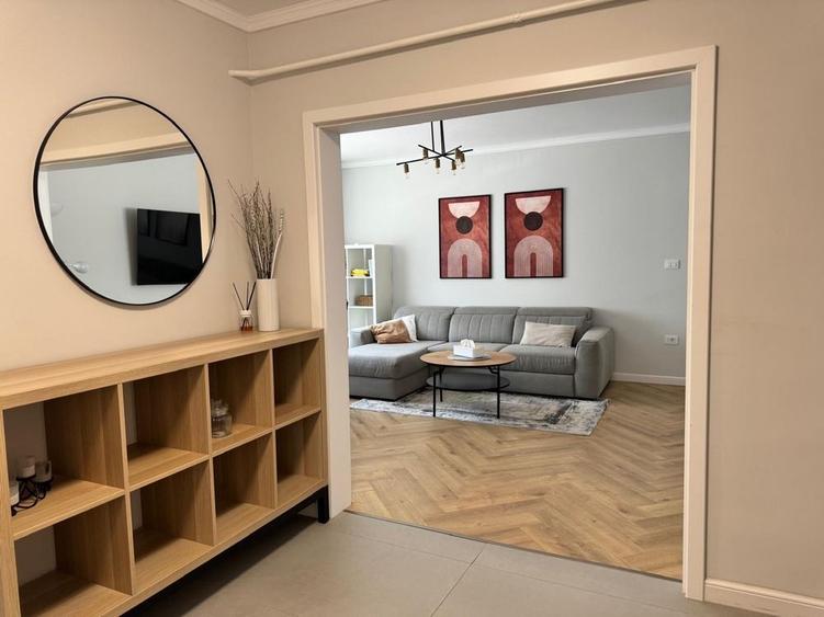 Apartament cu 2 camere semidecomandat în Central