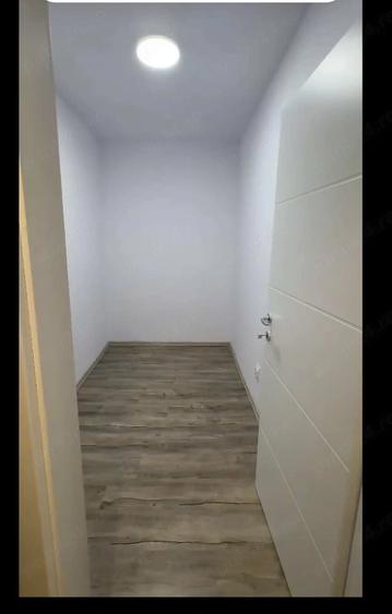 Apartament cu 2 camere decomandat în Florești
