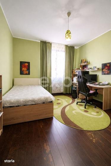 Apartament cu 3 camere decomandat în Găvana
