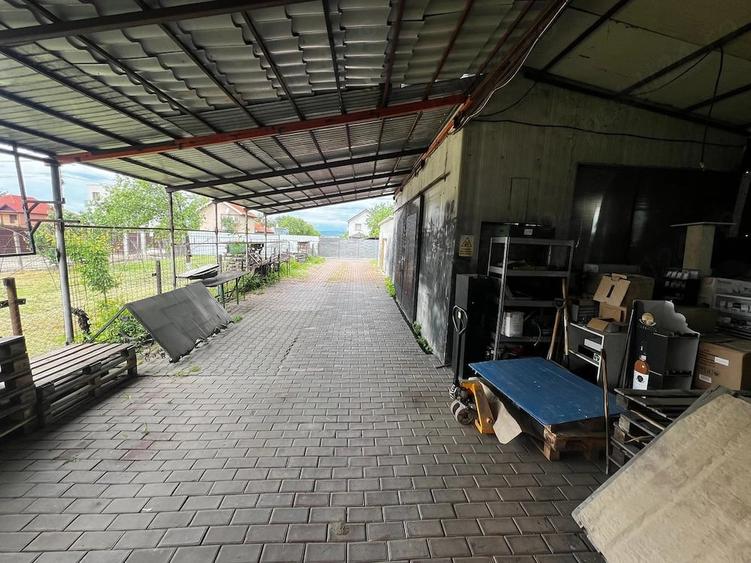 Spațiu comercial, de 905 mp, în Mărăcineni