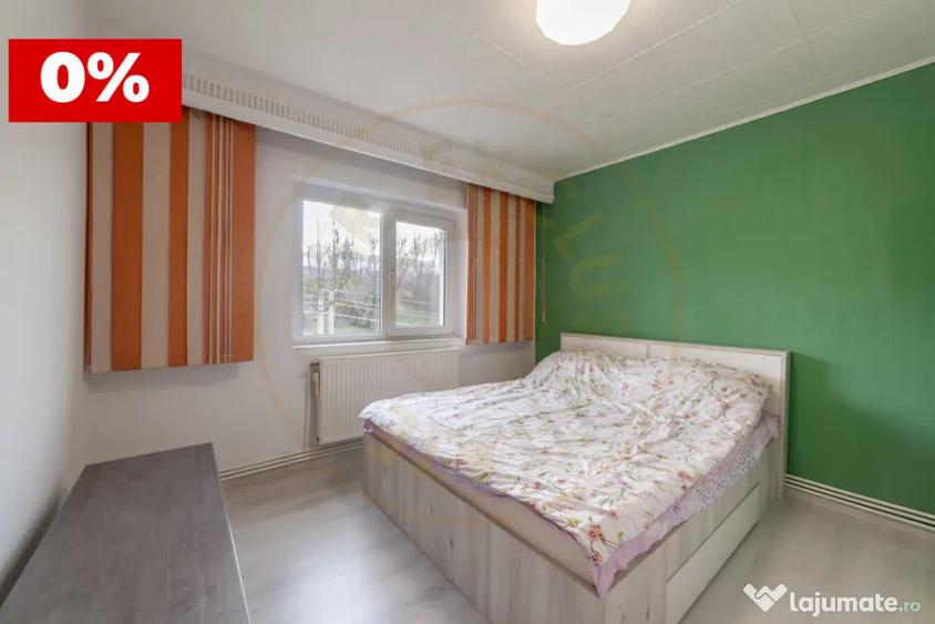 Apartament cu 2 camere decomandat, mobilat în Central
