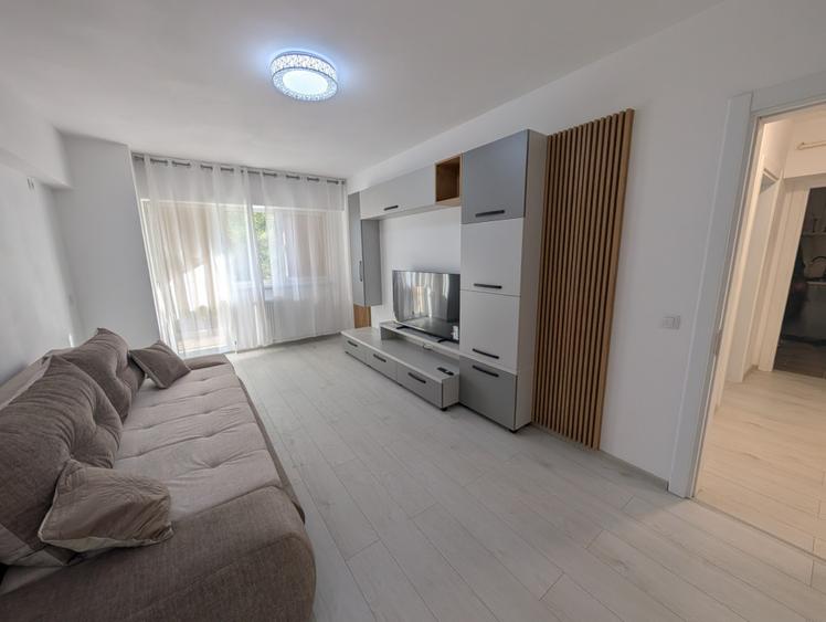 Apartament cu 2 camere decomandat, mobilat în Letea