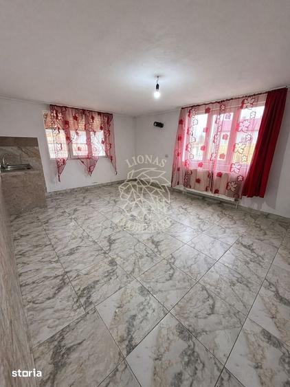 Casă cu 4 camere cu Teren 500 Mp în Josenii Bârgăului