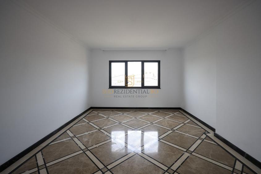 Apartament cu 7 camere decomandat în Parcul Carol