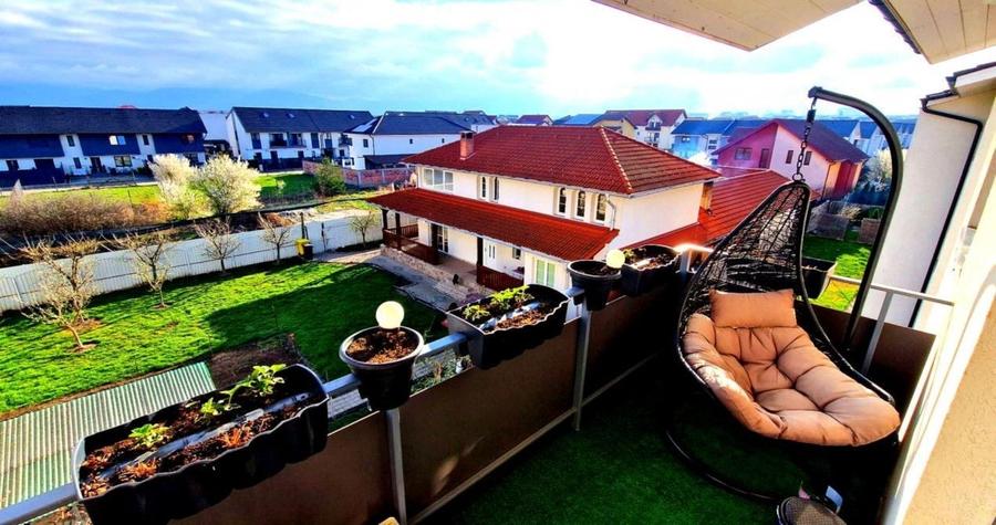 Apartament cu 3 camere decomandat, mobilat în Turnișor