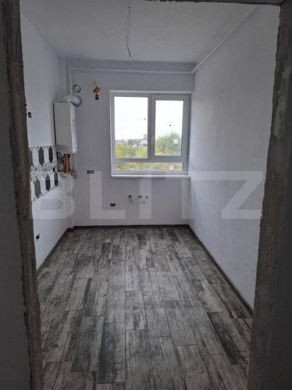 Apartament cu 3 camere decomandat în Giroc — fotografia 3