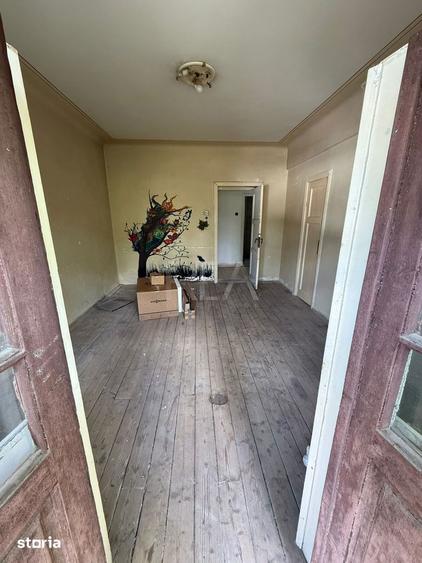 Apartament cu 2 camere decomandat, mobilat în Regie