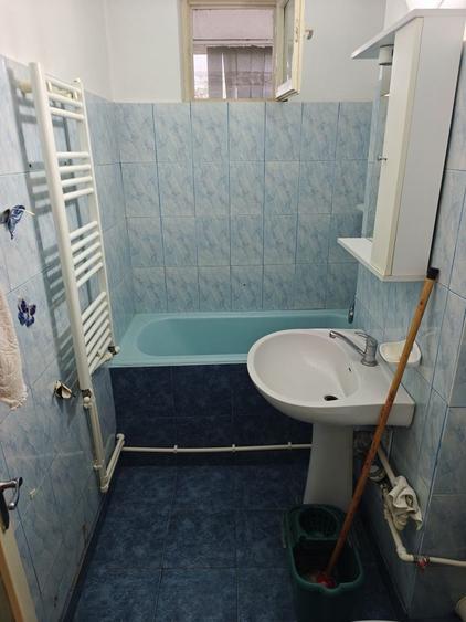 Apartament cu 2 camere semidecomandat în Hipodrom