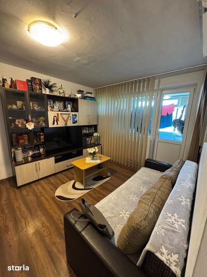 Apartament 2 camerede vanzare- zona Brotacei - 1
