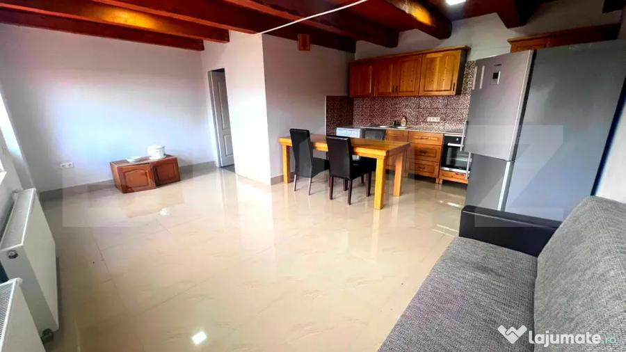 Spațiu comercial, de 180 mp, în Central