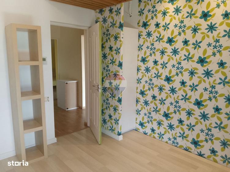 Casă cu 4 camere cu Teren 751 Mp în Corbeanca