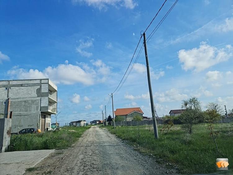 Teren Construcții intravilan de 620 mp, în Tuzla