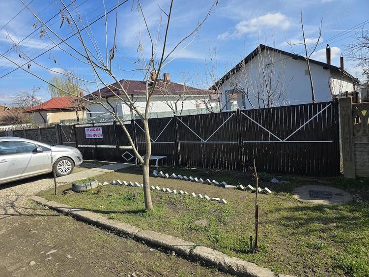 Casă cu 4 camere cu Teren 548 Mp în Central