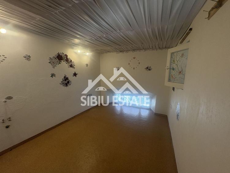 Spațiu comercial, de 50 mp, în Central