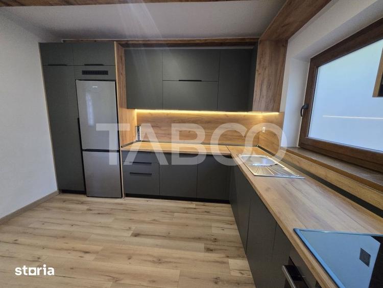 Casă cu 7 camere cu Teren 1000 Mp în Porumbacu de Jos