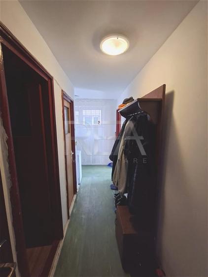 Apartament cu 2 camere decomandat, mobilat în Titan