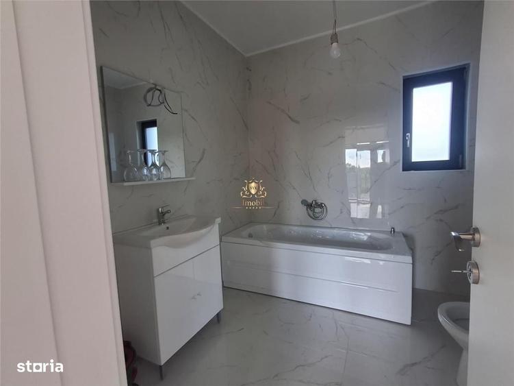 Casă cu 3 camere cu Teren 400 Mp în Bucium