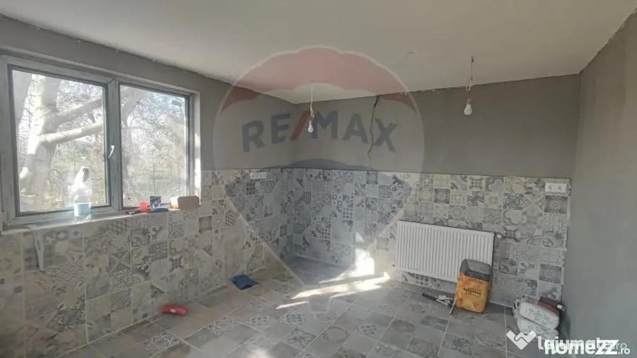Casă cu 5 camere cu Teren 2324 Mp în Fughiu