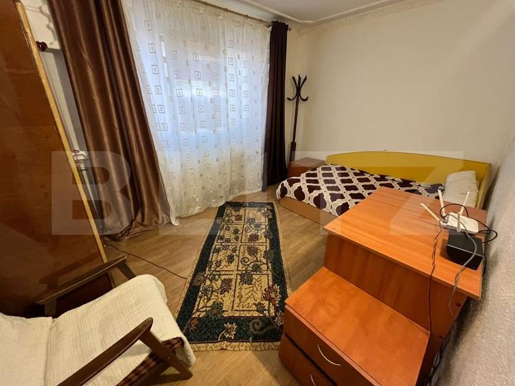 Apartament cu 2 camere semidecomandat, mobilat în Micro 11