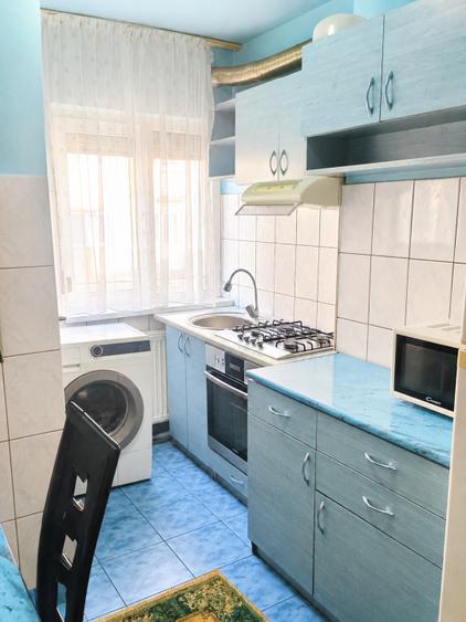 Apartament cu 2 camere semidecomandat în Exterior Nord