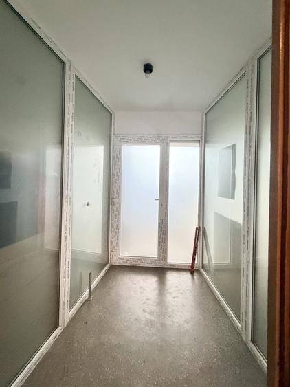 Apartament cu 2 camere decomandat, mobilat în Libertății