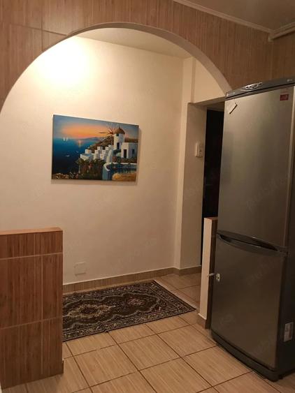 Apartament cu 2 camere semidecomandat în Far