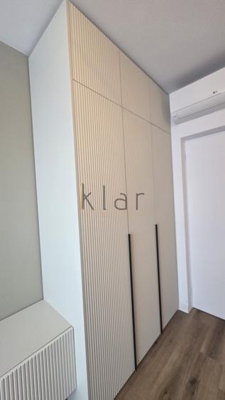 Apartament cu 3 camere semidecomandat, mobilat în Calea Turzii