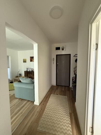 Apartament cu 2 camere decomandat în Domenii