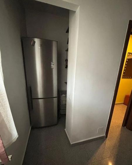Apartament cu 3 camere decomandat, mobilat în Tineretului