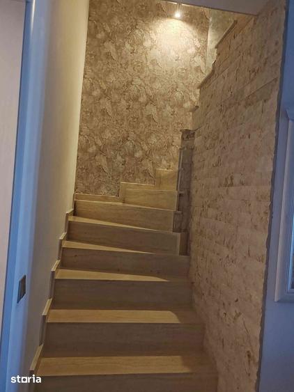 Casă cu 4 camere cu Teren 330 Mp în Sânpetru