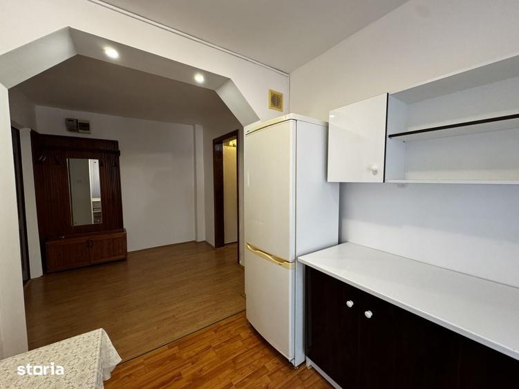 Apartament cu 2 camere în Complex Studențesc