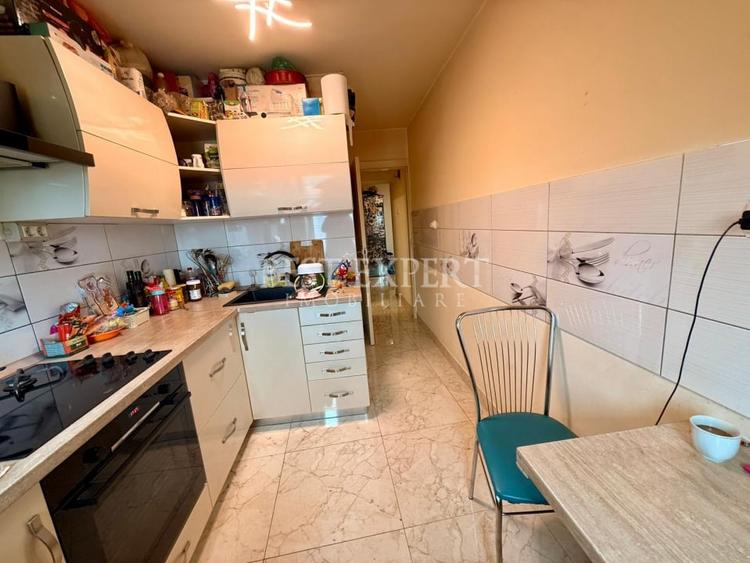 Apartament cu 3 camere decomandat în Unirii