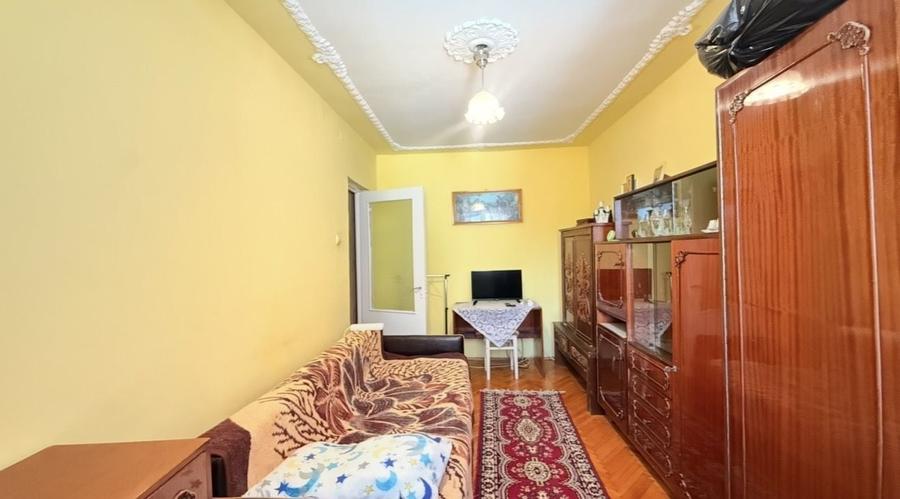 Apartament cu 2 camere nedecomandat în Complex Studențesc