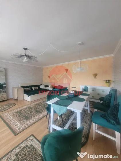 Apartament cu 3 camere decomandat în Lumina