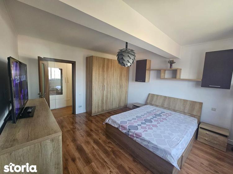 Apartament cu 3 camere, mobilat în Central