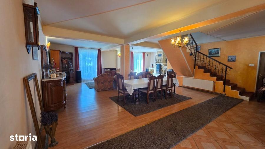 Casă cu 4 camere cu Teren 1560 Mp în Lucian Blaga