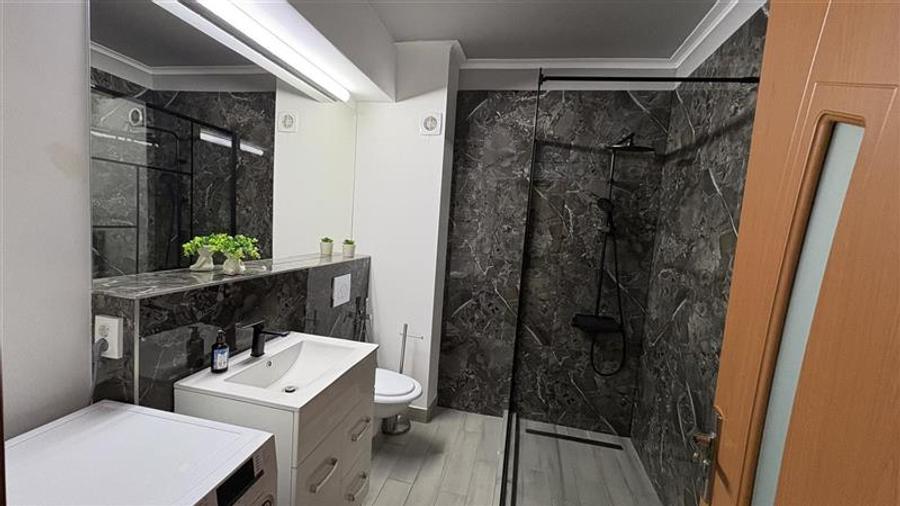 Apartament cu 3 camere circular în Central