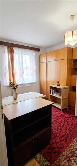 Apartament cu 2 camere nedecomandat în Centru Civic