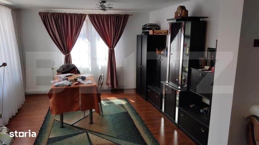 Casă cu 4 camere cu Teren 3300 Mp în Arcani