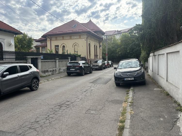 Garsonieră semidecomandată în Central