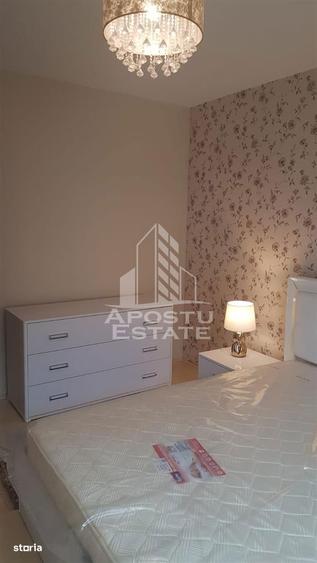 Apartament cu 2 camere, mobilat în P-ța Victoriei