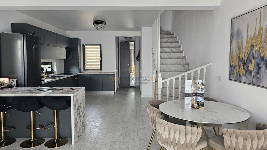 Duplex cu 3 camere cu Canalizare în Berceni