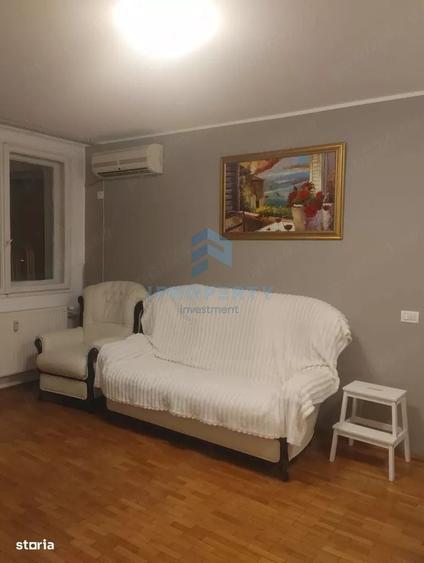 Apartament cu 2 camere decomandat în P-ța Muncii