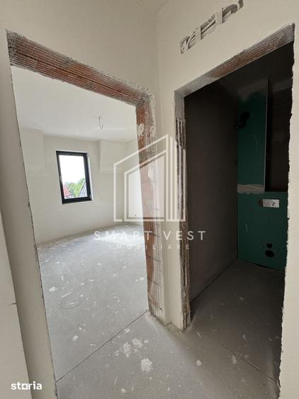 Apartament cu 3 camere decomandat în Titulescu