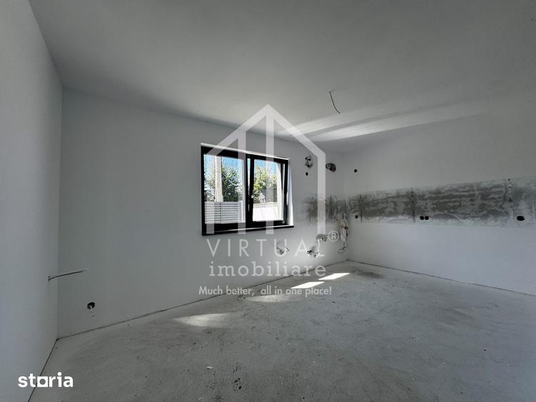 Casă cu 5 camere cu Teren 300 Mp în Central