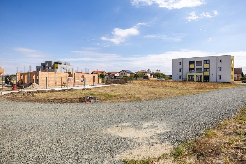 Teren Construcții intravilan de 600 mp, în Dumbrăvița